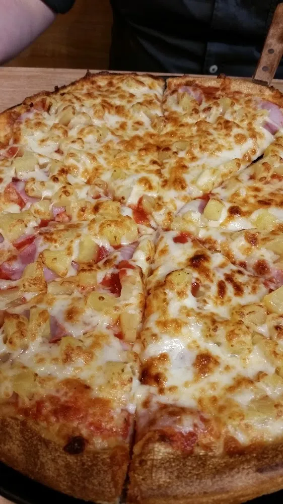 Hawaiian Pizza
